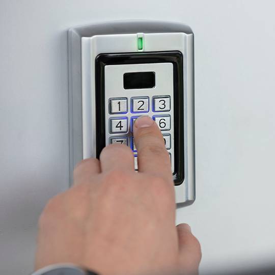 5 Things to Consider When Choosing a Home Alarm System