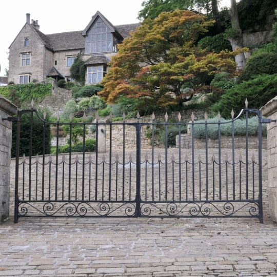 Estate gate